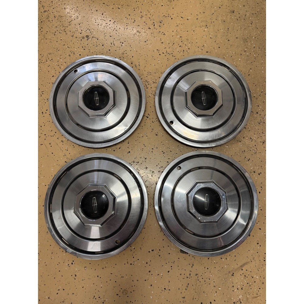 Set of 4 Vintage Lincoln Hubcaps OEM Wheel Covers Silver Chrome 15 Inch Classic